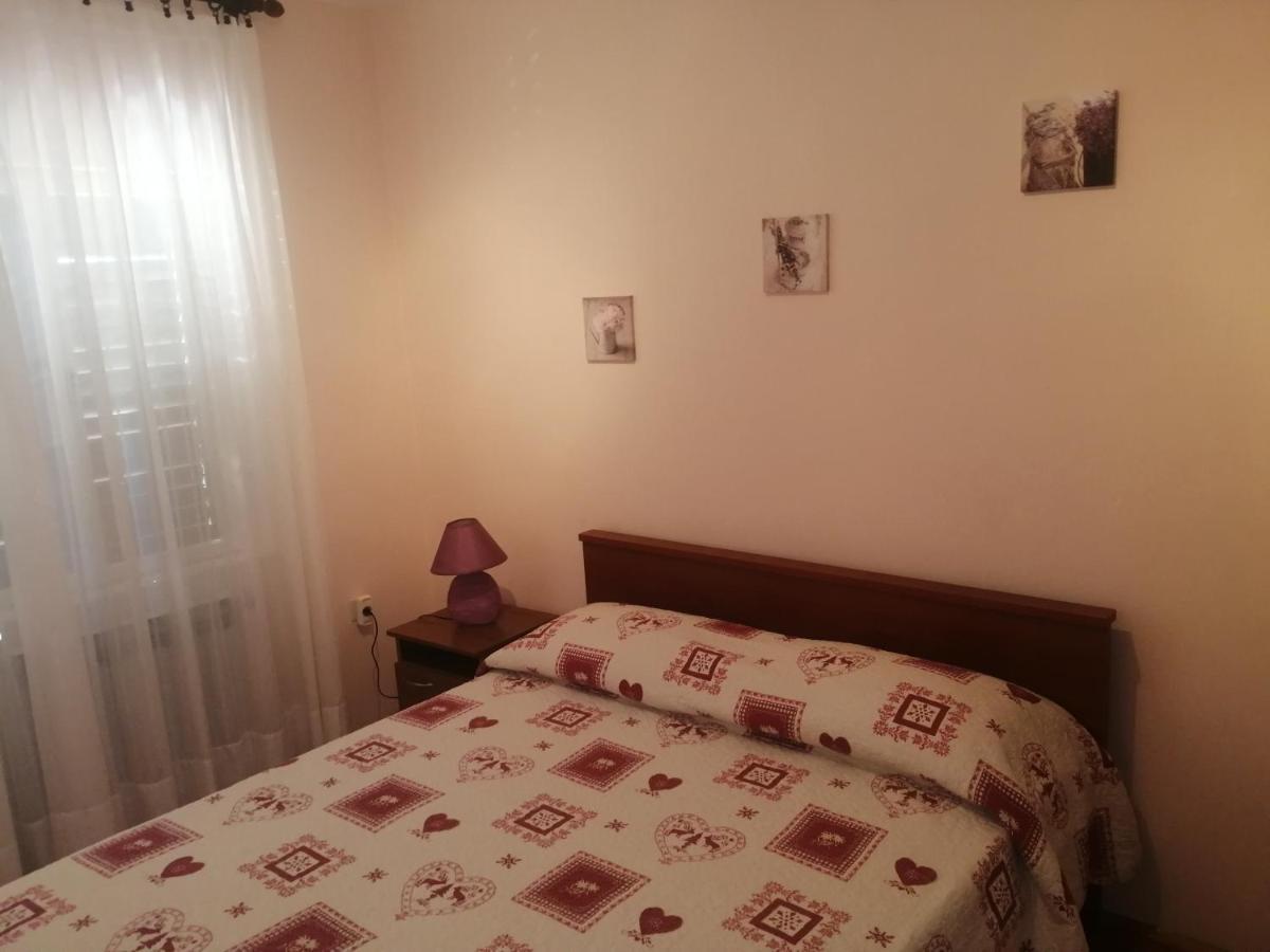 Apartment Vera, 80 M From The Sea Novigrad Istria Esterno foto