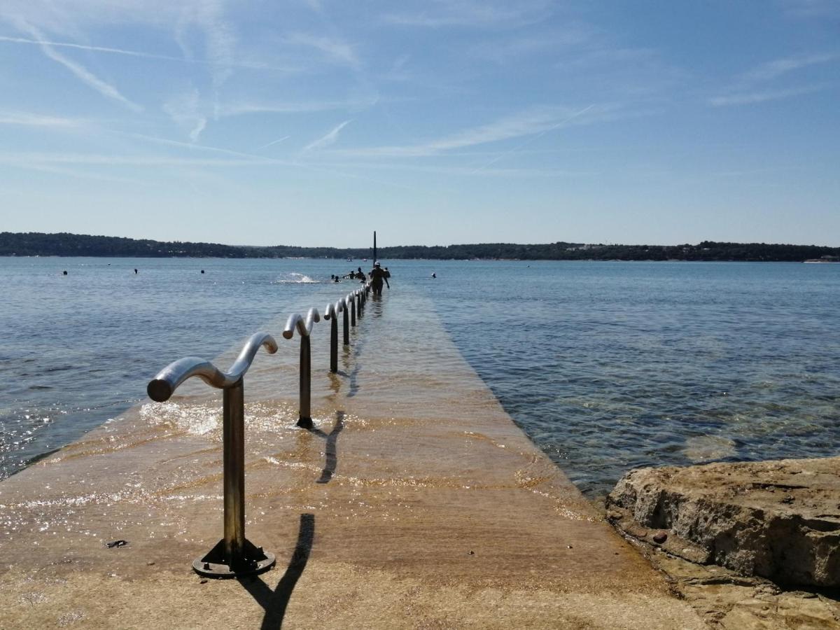Apartment Vera, 80 M From The Sea Novigrad Istria Esterno foto